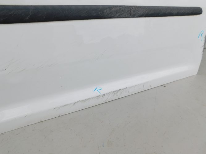 VW CADDY LIFT 15- PRAVE PREDNE DVERE