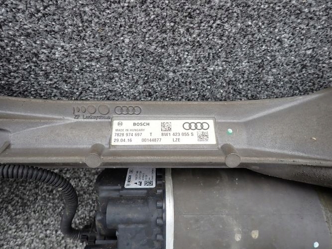 AUDI A4 B9 A5 SERVORIADENIE 8W1423055S