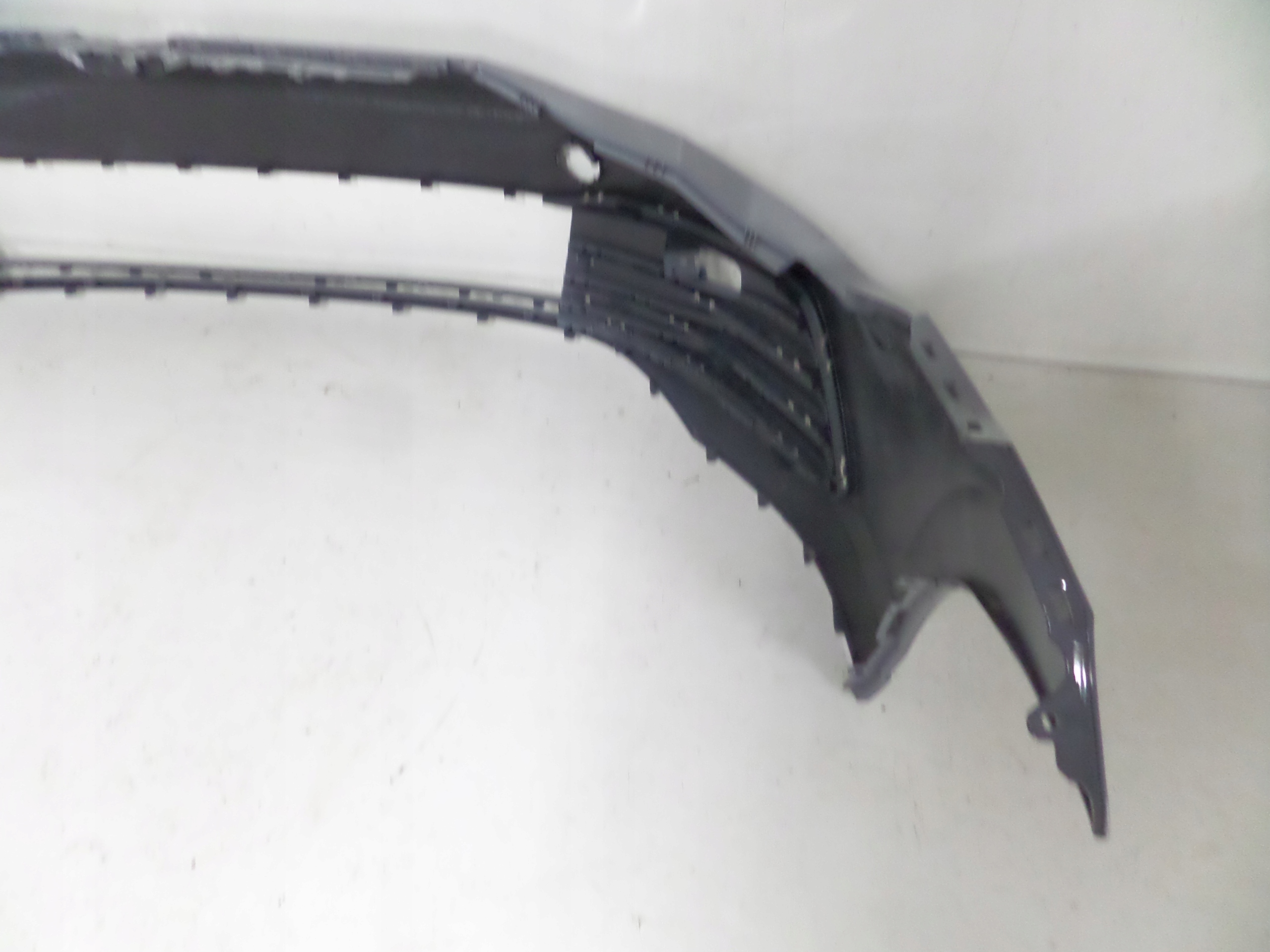 PREDNÝ NÁRAZNÍK VW GOLF VIII 8 19-