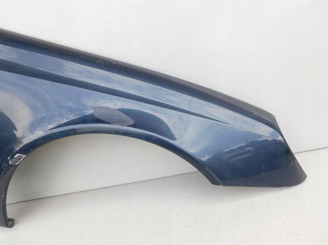 MERCEDES W211 E-KLASA 02-06 PRAVY PREDNY BLATNIK