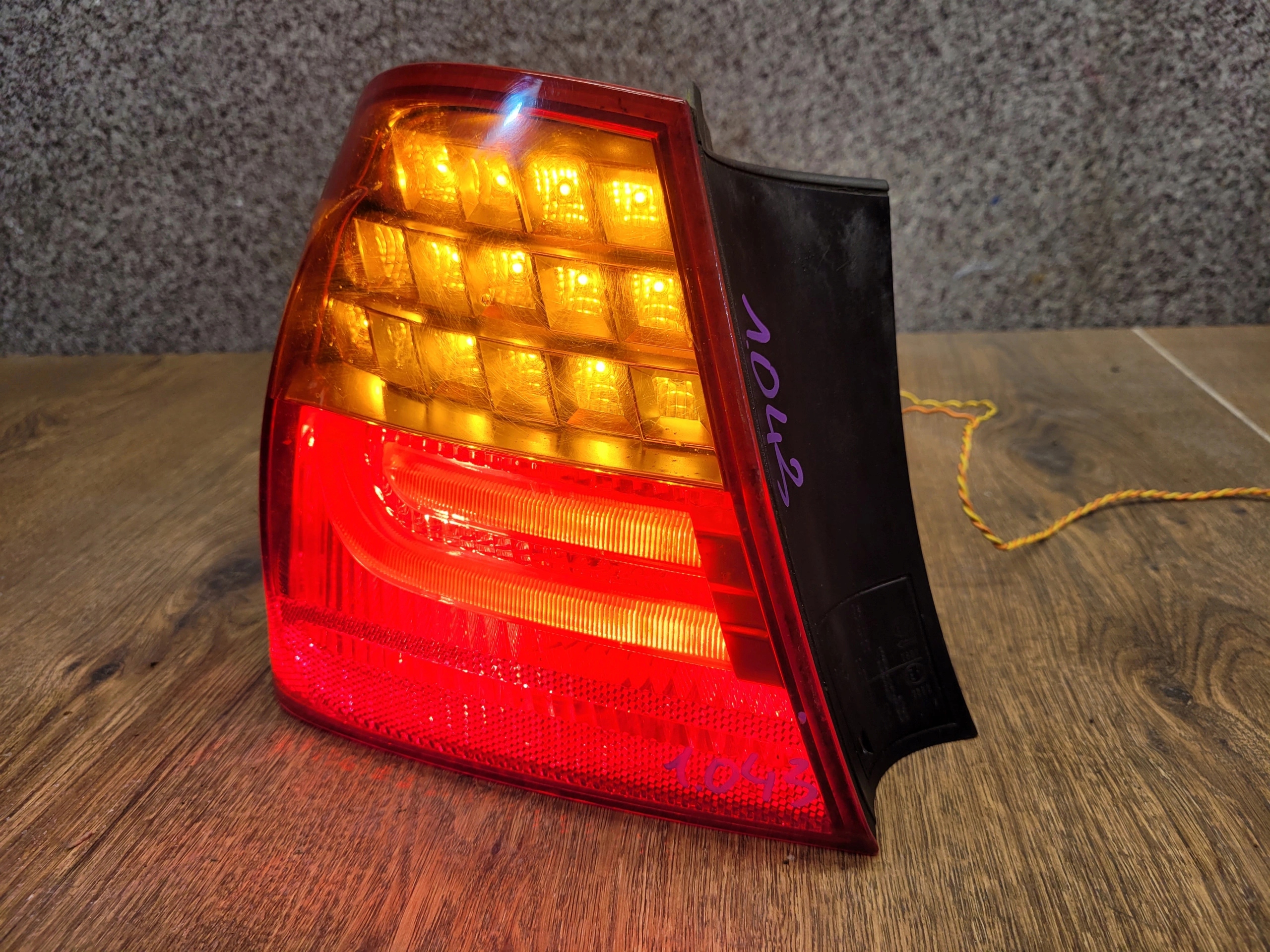 BMW 3 E90 LIFT LAVE ZADNE SVETLO 7289425