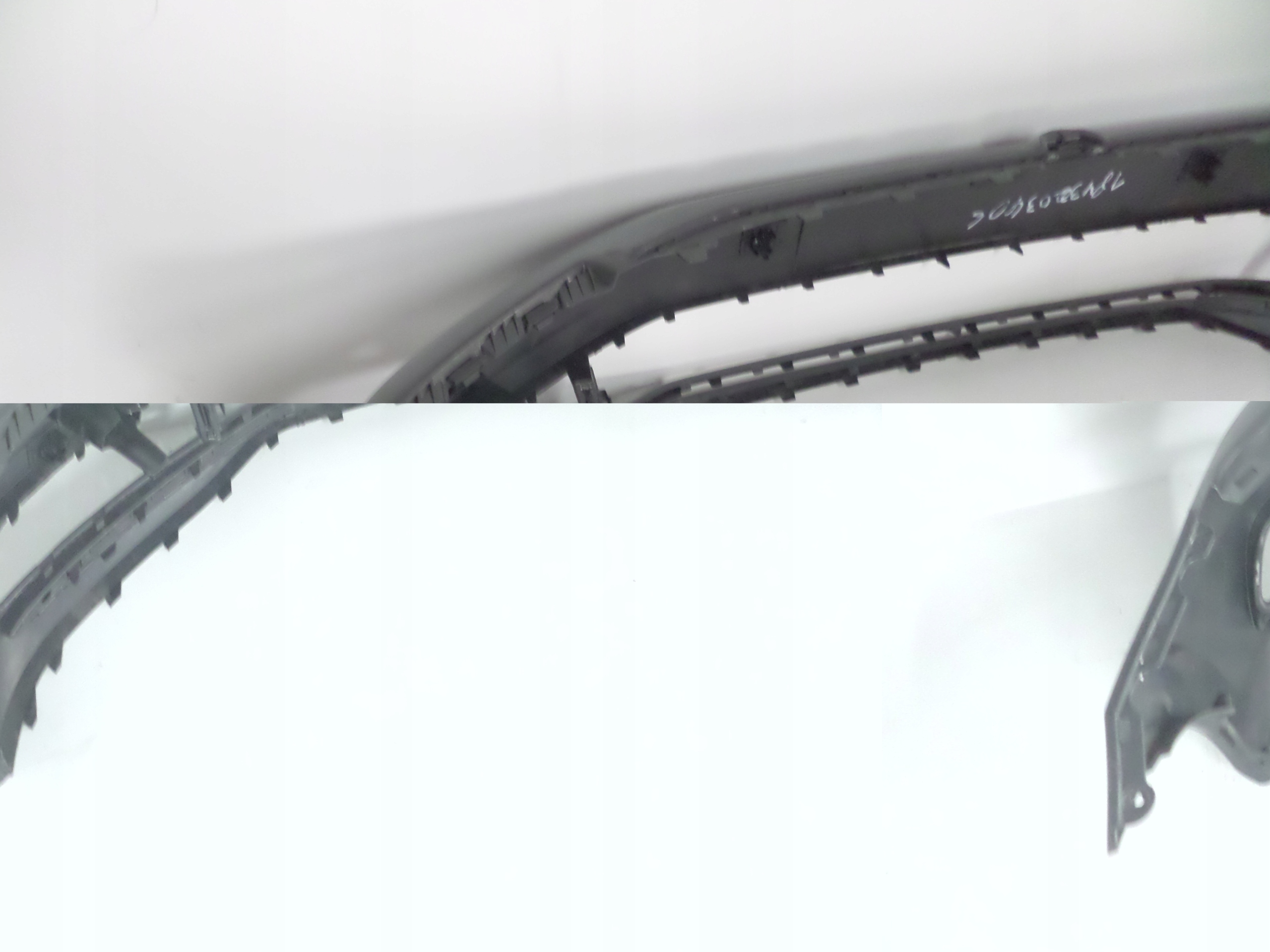 PREDNÝ NÁRAZNÍK VW TOURAN III 15-
