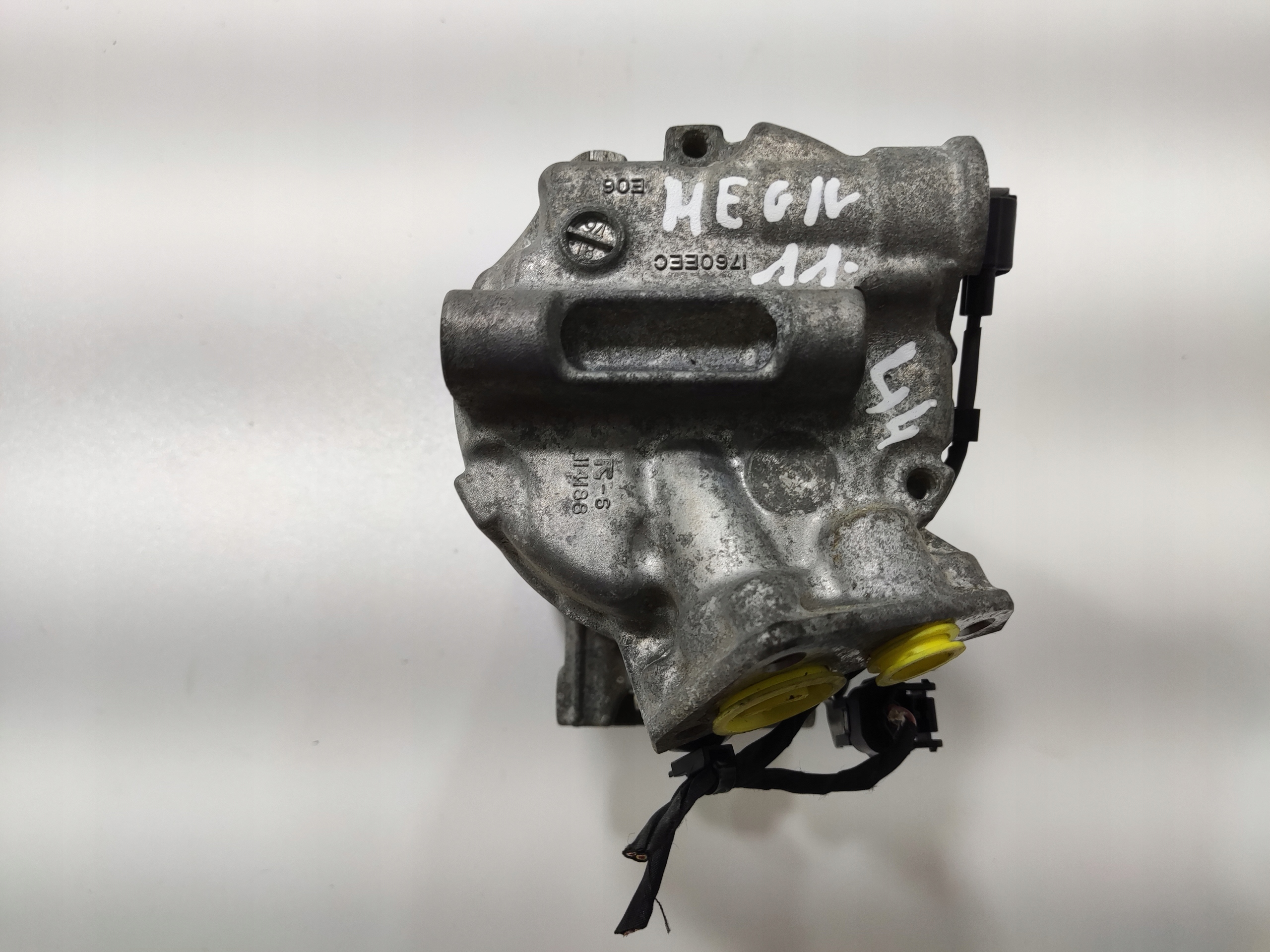 KOMPRESOR KLIMATIZACIE RENAULT MEGANE IV 1.5 DCI 2016-2020 926002410R