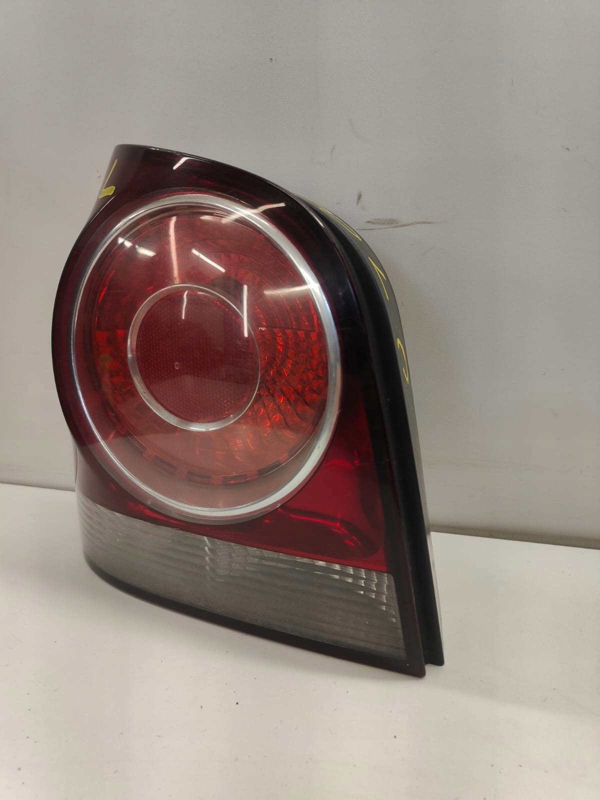 Volkswagen polo 9n lift 05-09 6Q6945095N LAVE ZADNE SVETLO