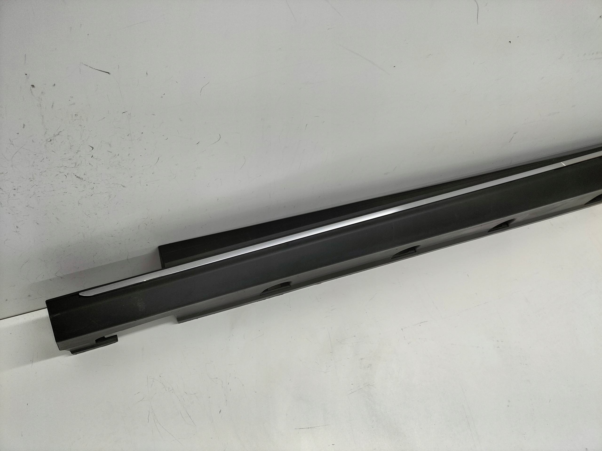 LISTA LAVA PRAHOVA LISTA MERCEDES ML M-KLASSE W166 11-