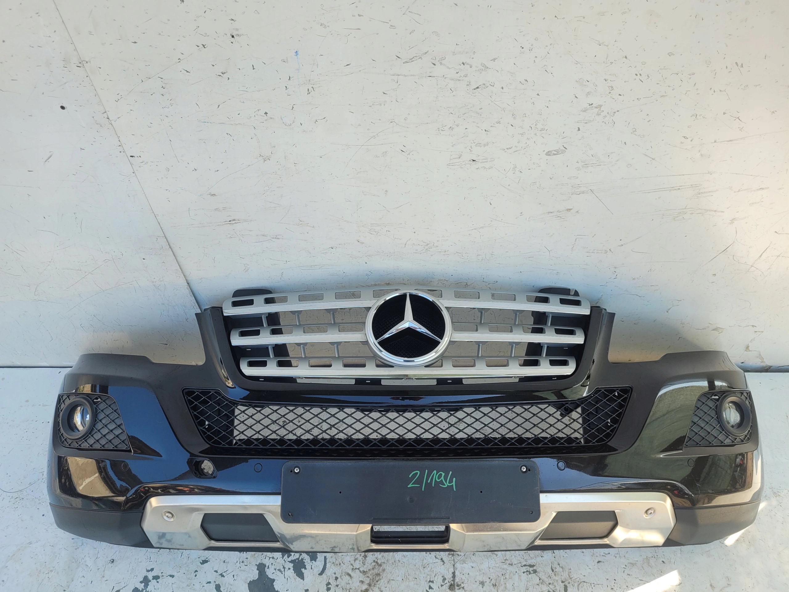 MERCEDES ML W 164 W164 LIFT PREDNÝ NÁRAZNÍK