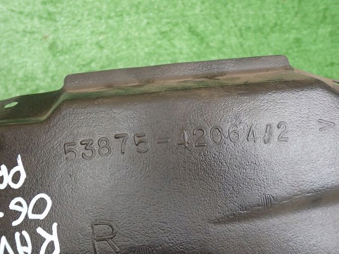 TOYOTA RAV4 06-12 PRAVY PREDNY PODBLATNIK
