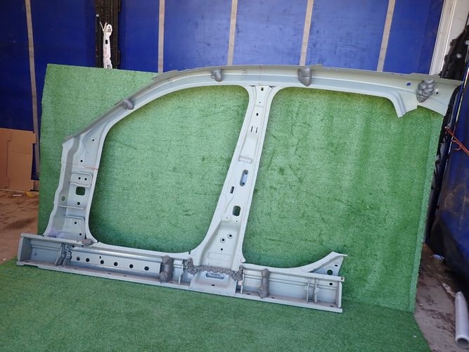 MERCEDES W253 253 GLC PRAVY PRAH PRAVÉ STLPIK A2536371800