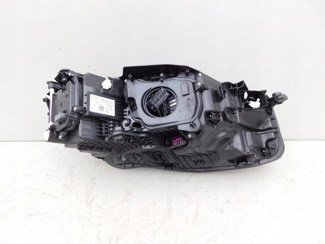 VW TOUAREG III FULL LED MATRIX 18- LAVE PREDNE SVETLO