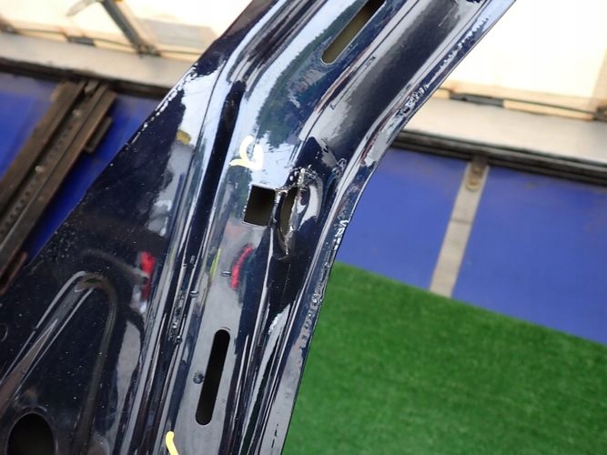 PORSCHE CAYENNE 9Y0 PRAVE ZADNE DVERE
