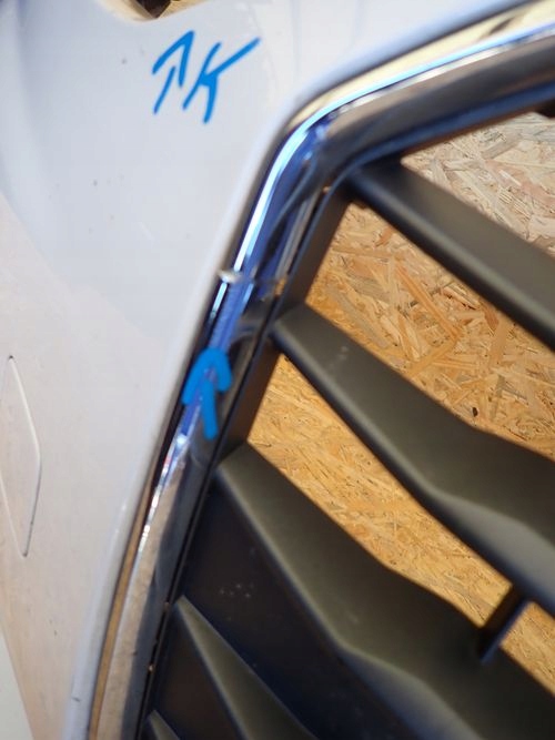 AUDI A1 LIFT 14- PREDNÝ NÁRAZNÍK