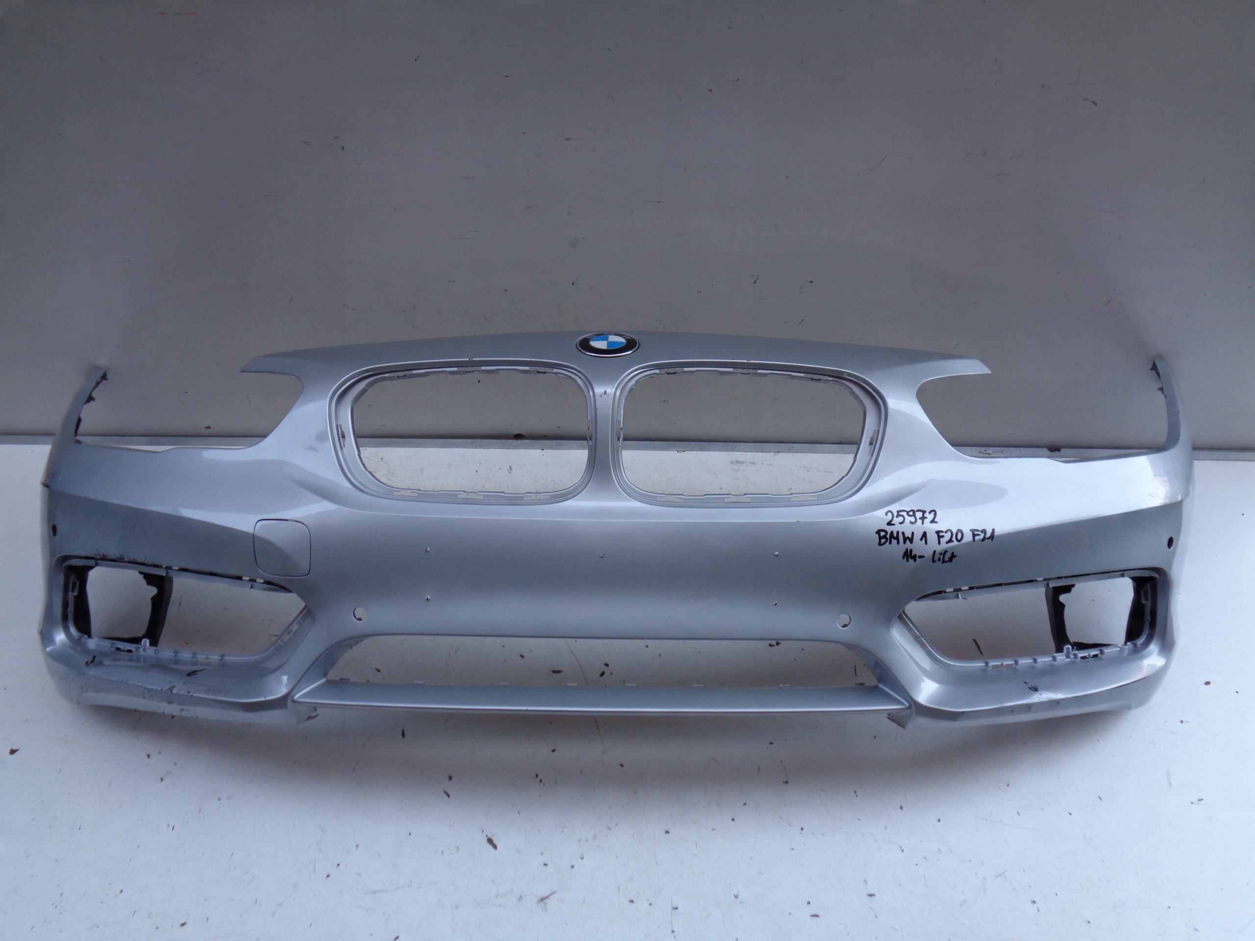 PREDNÝ NÁRAZNÍK BMW 1 F20 F21 14- LIFT NR 25972