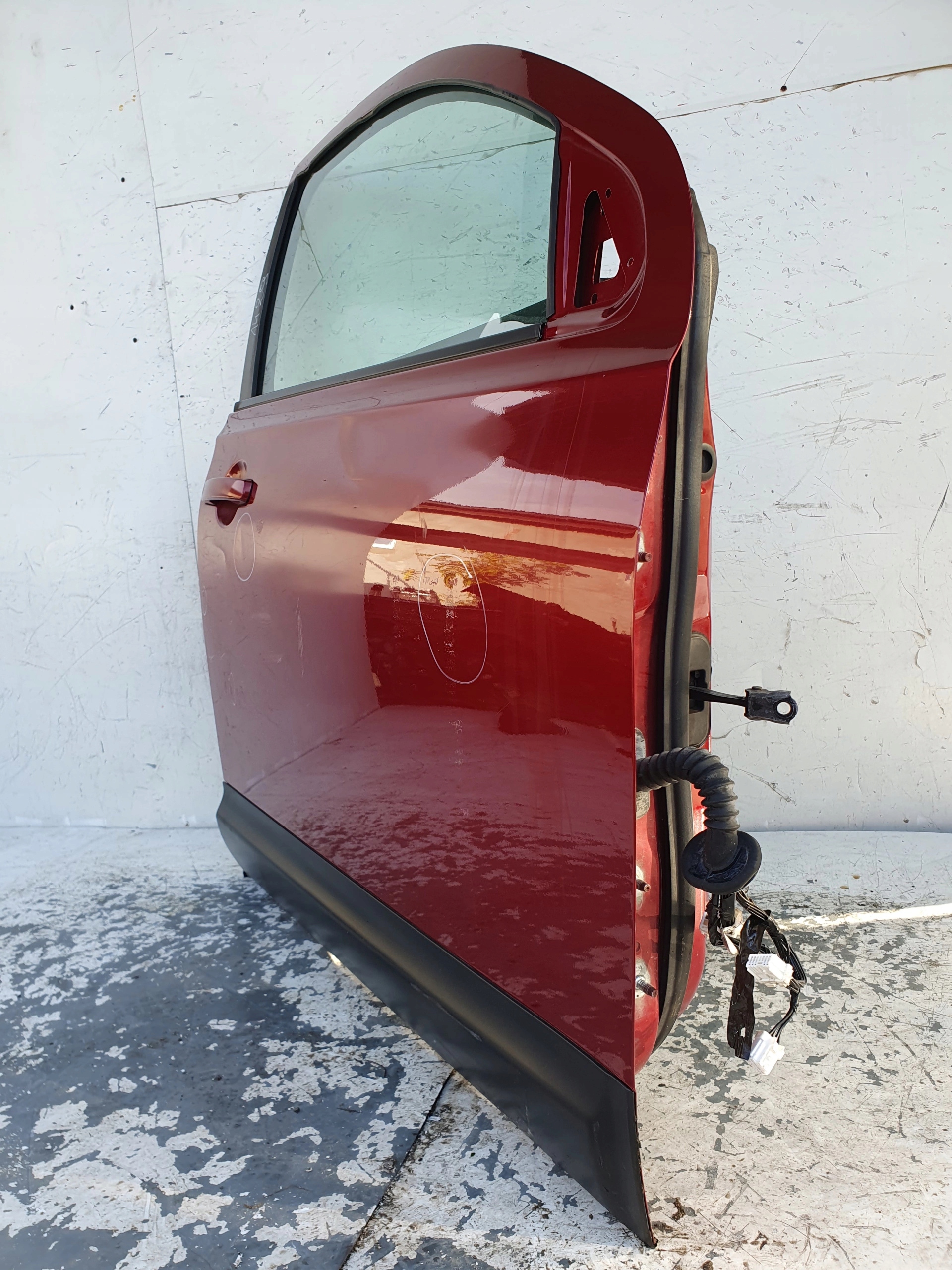NISSAN QASHQAI J10 PRAVE PREDNE DVERE
