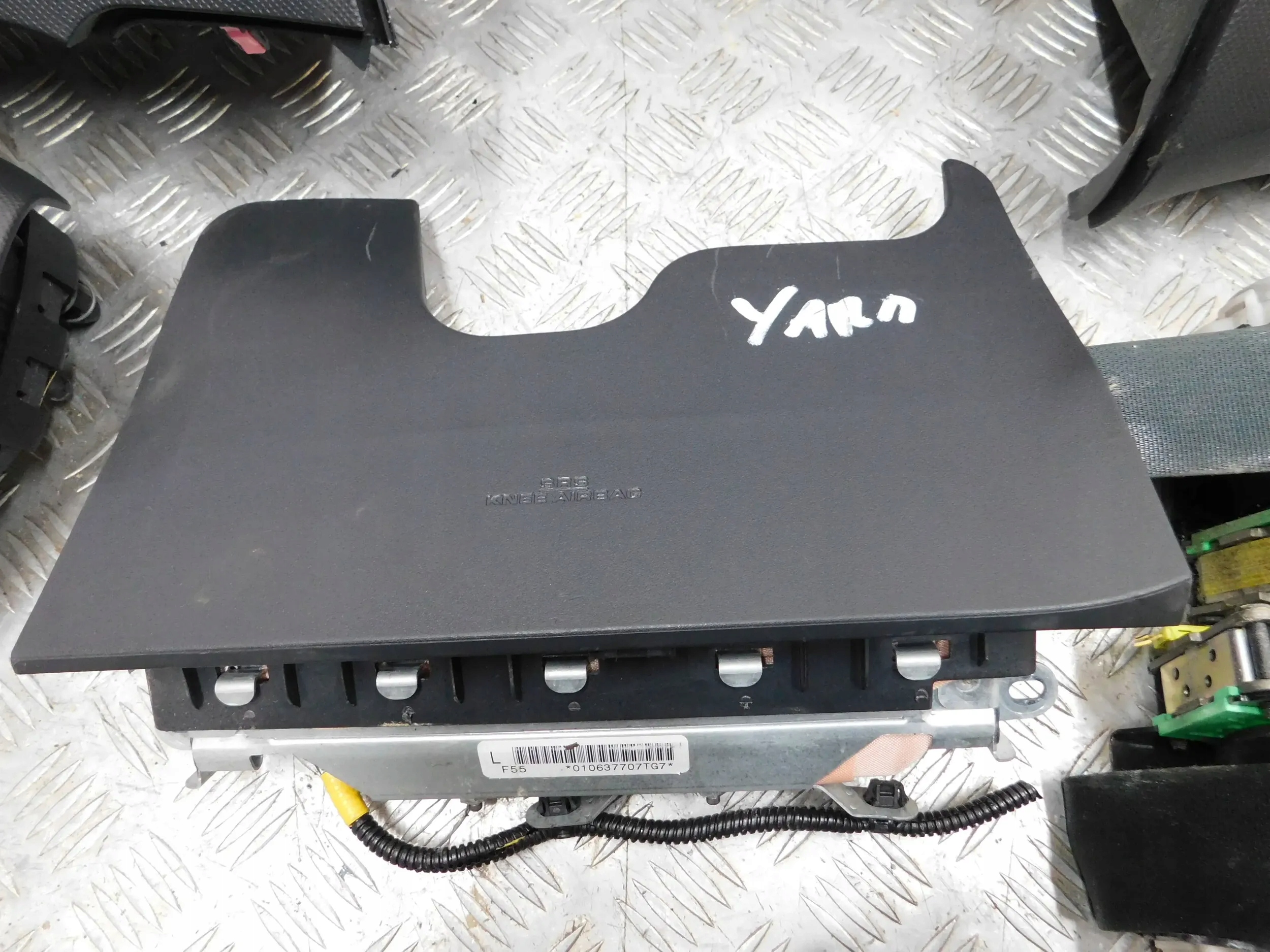 DOSKA AIRBAG PÁSY TOYOTA YARIS II 2