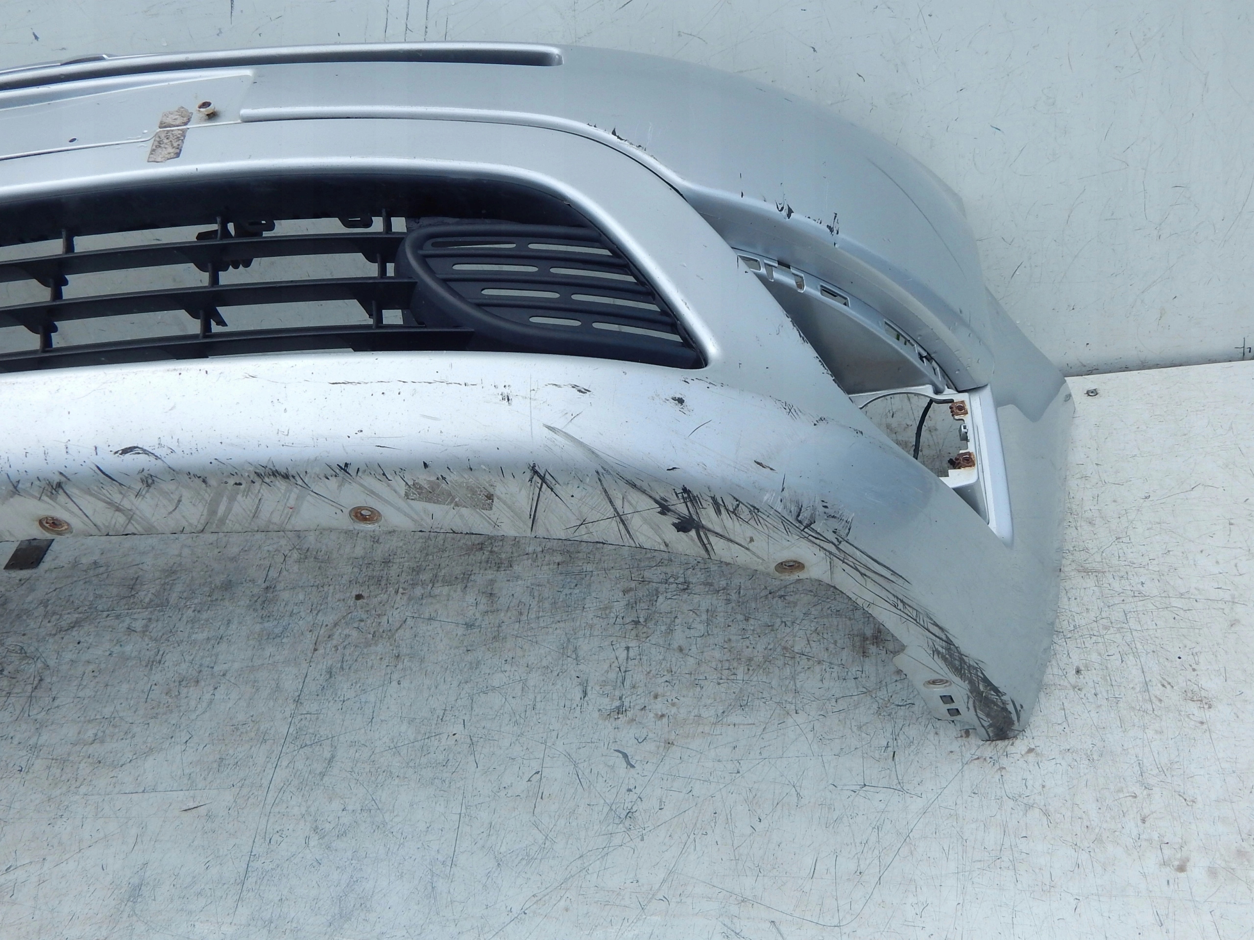 citroen c4 grand picasso PREDNÝ NÁRAZNÍK