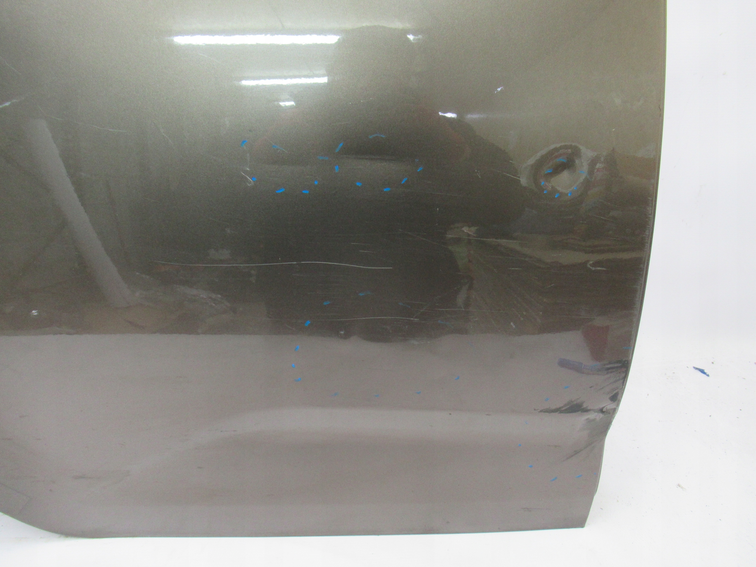 PRAVÉ ZADNÉ DVERE KIA VENGA 10-