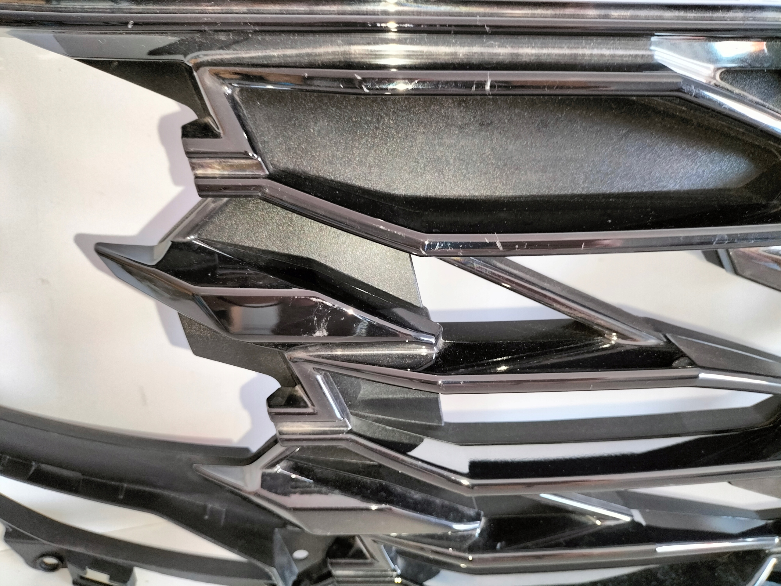 MRIEZKA LISTA HYUNDAI TUCSON 4 IV LIFT 24- N-LINE