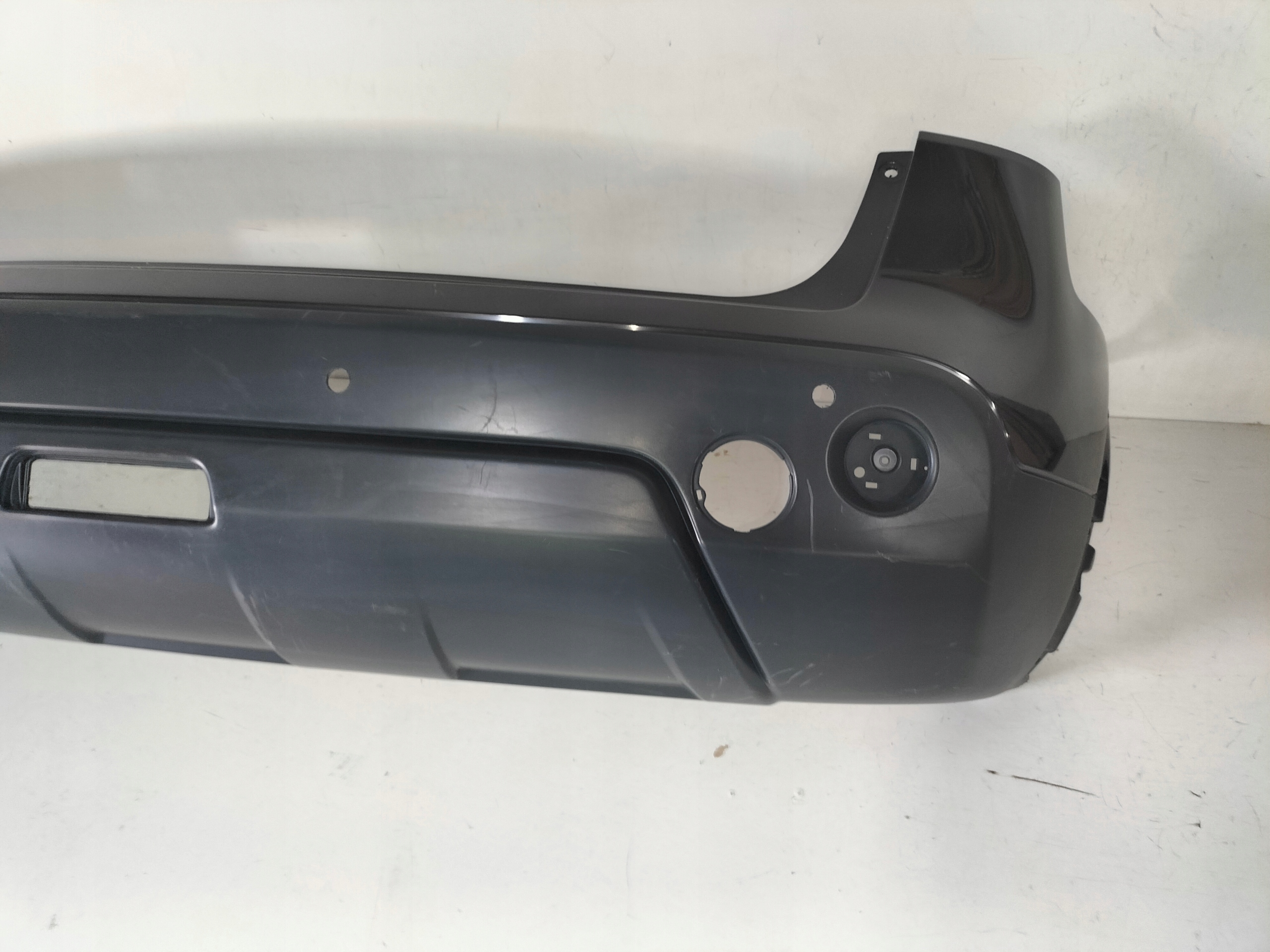 ZADNÝ NÁRAZNÍK NISSAN QASHQAI 06-09