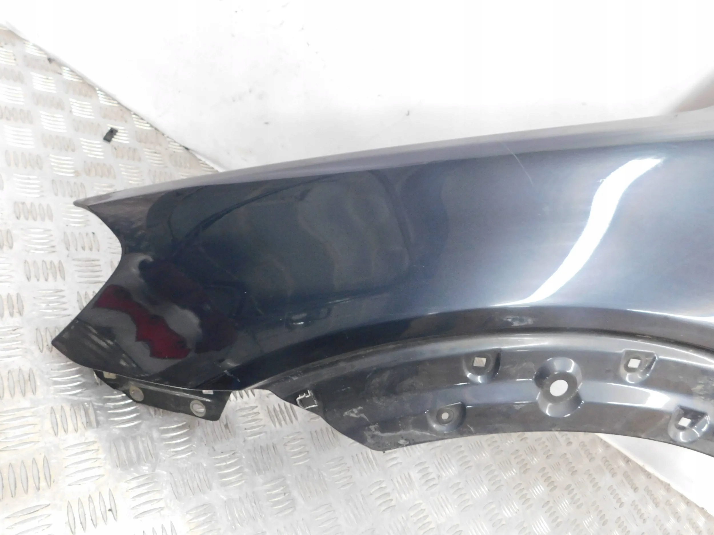 BLATNIK PREDNÝ LAVY CHEVROLET CAPTIVA