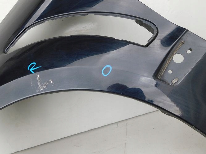 FORD S-MAX 06-14 ĽAVÝ PREDNÝ BLATNÍK