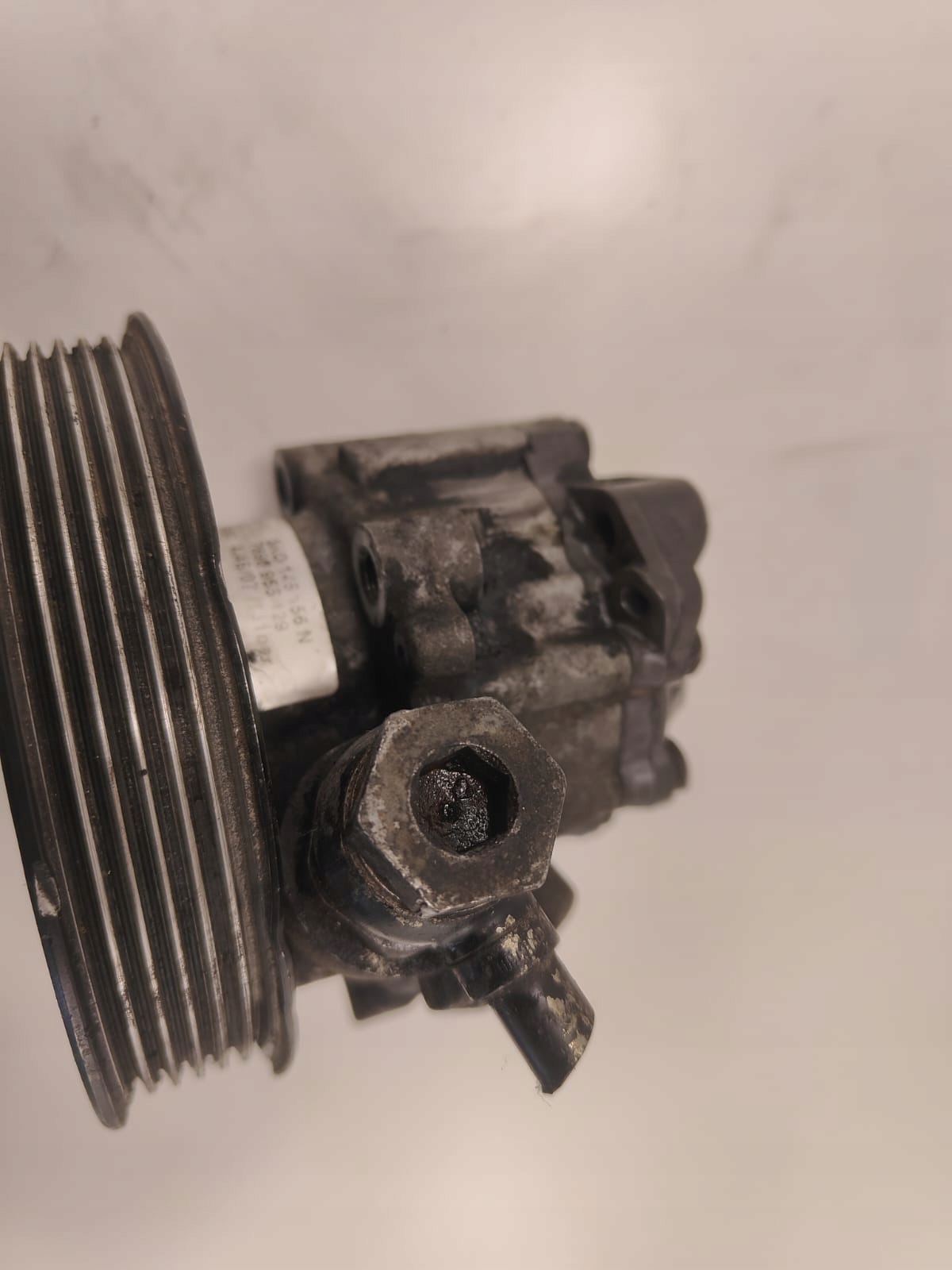 Audi a4 a5 a6 2.7tdi 8K0145156N SERVOČERPADLO