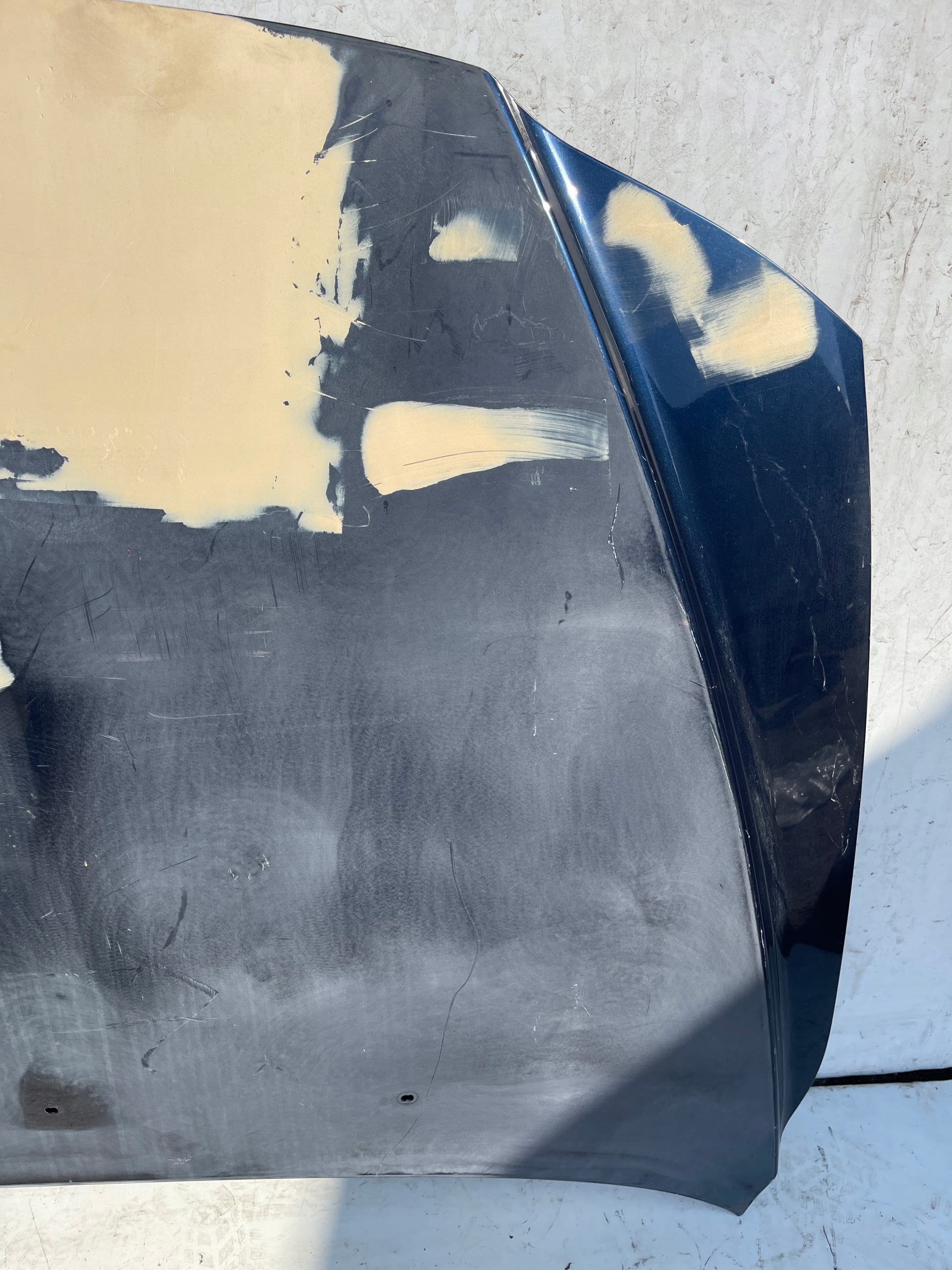 PREDNÁ KAPOTA VOLVO V70