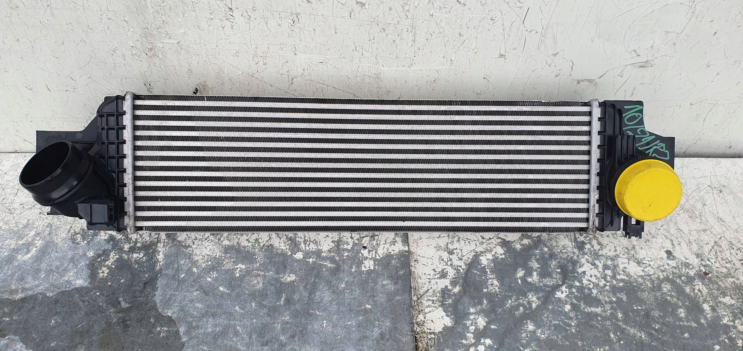 BMW F82 F83 8645765 CHLADIC VZDUCHU INTERCOOLER