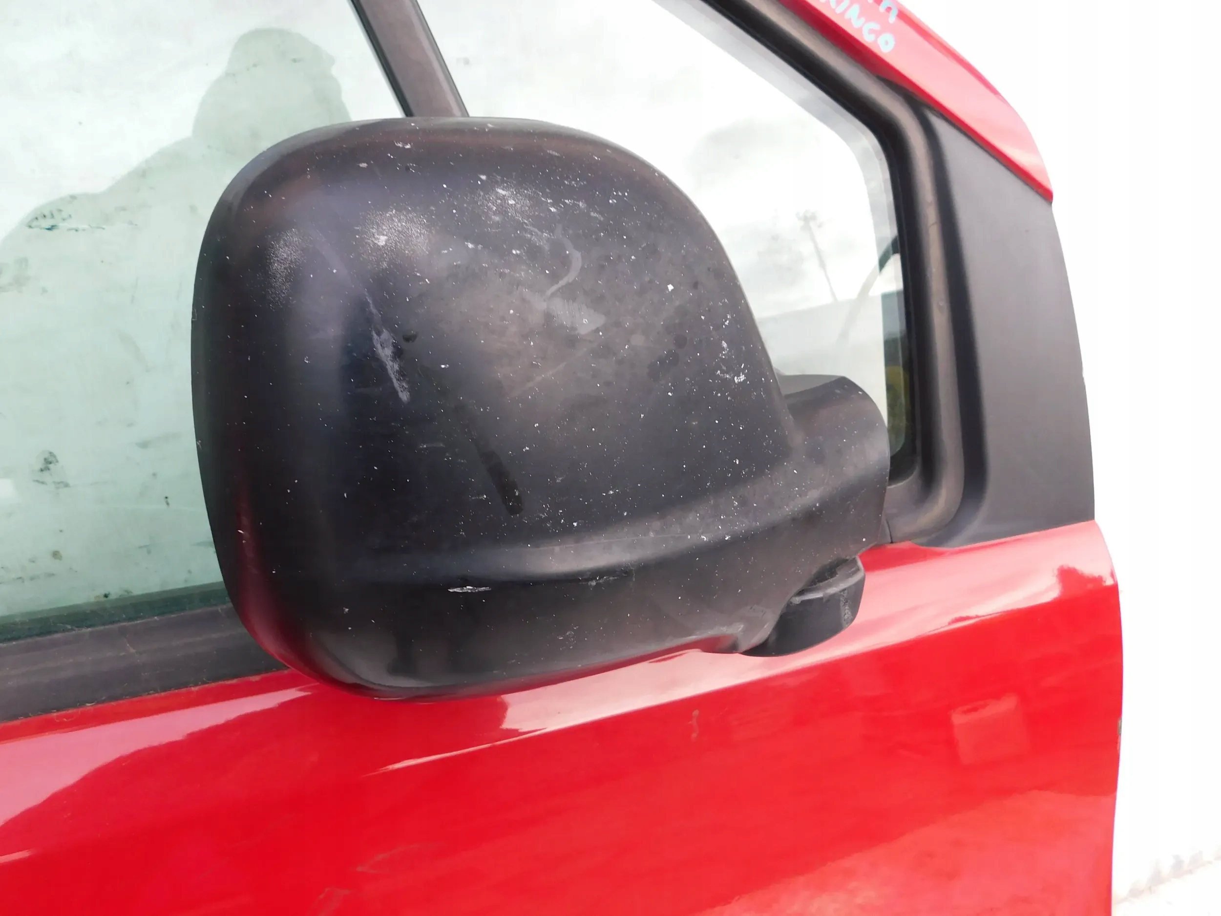 PRAVE PREDNE DVERE PARTNER BERLINGO 08-
