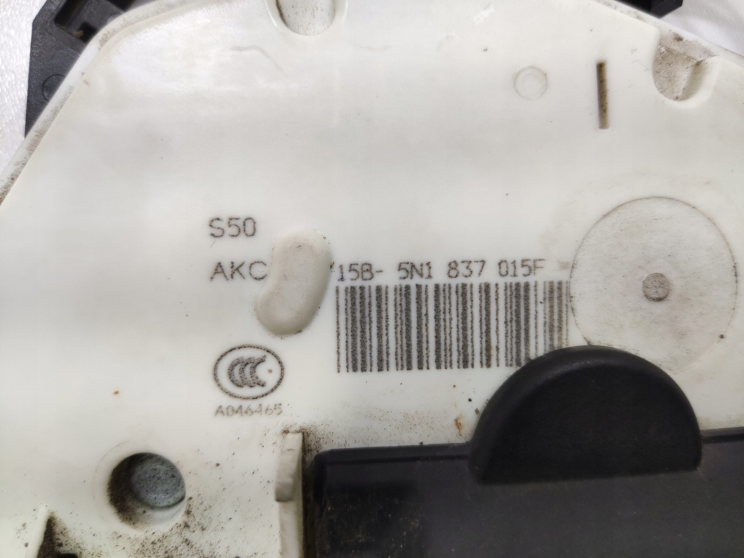 ZAMOK LAVYCH PREDNYCH DVERI SEAT IBIZA IV 6J 3DVEROVÁ 2012-16 LIFT 5N1837015F