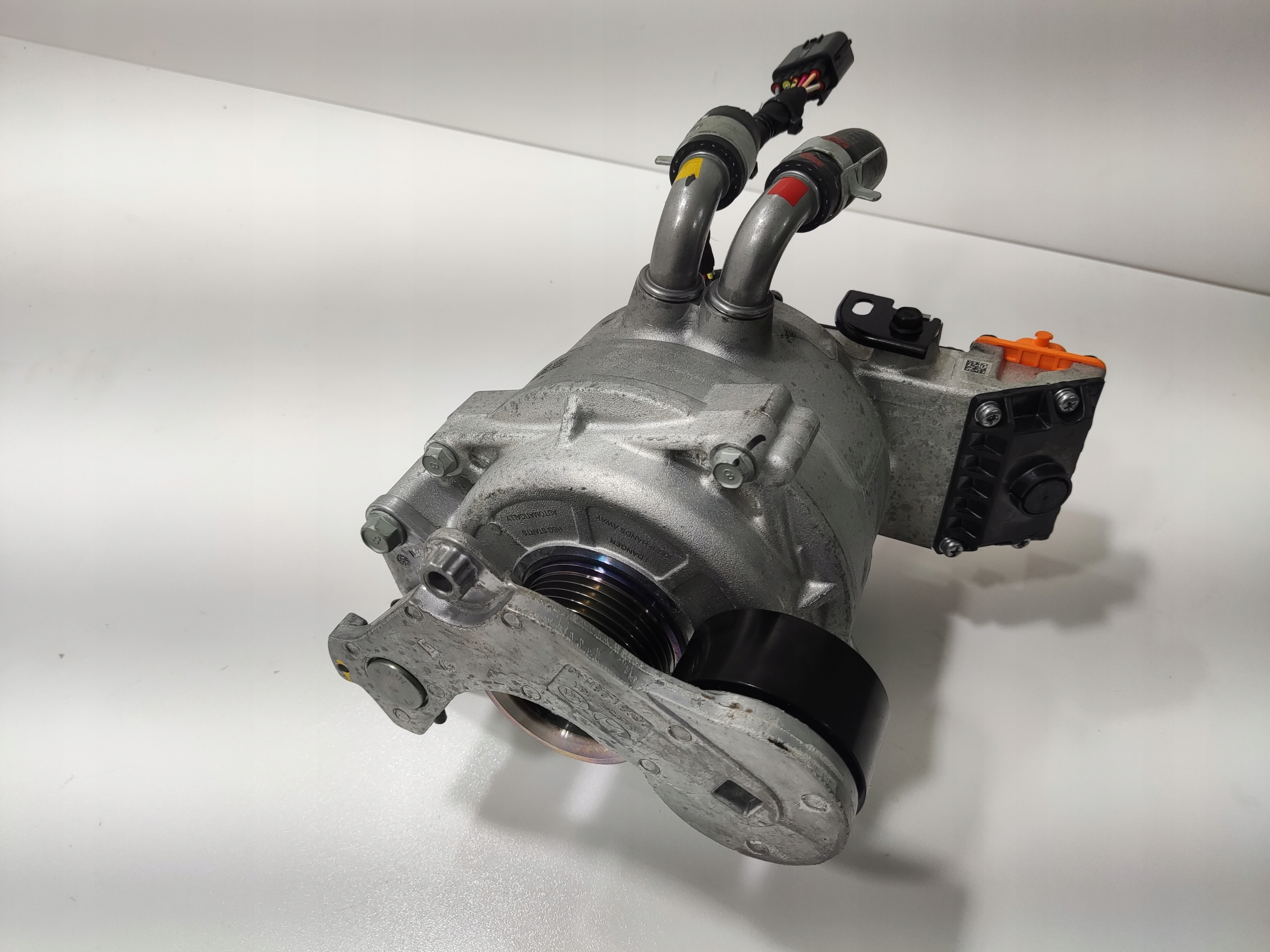 ALTERNÁTOR HYUNDAI KONA II 1.6 HYBRID 2023-2025 37390-03920