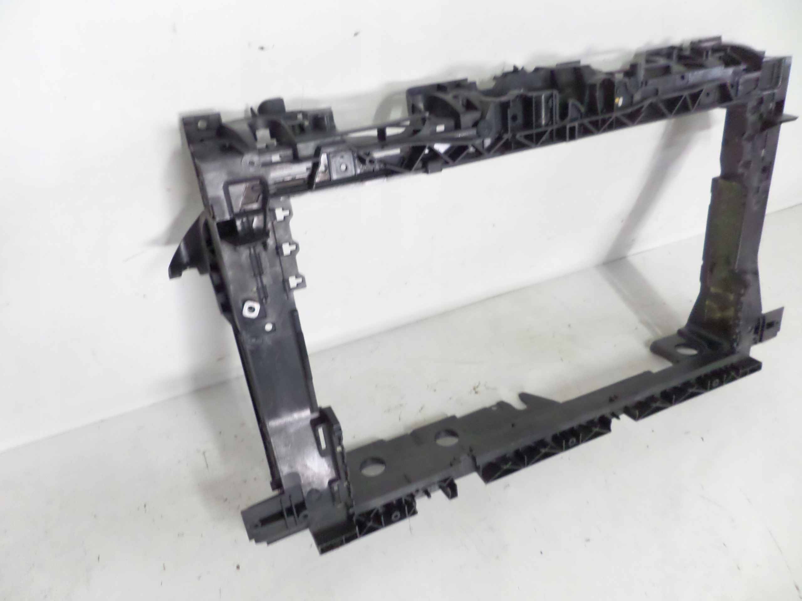 PREDNÉ ČELO FORD FIESTA MK8 17-