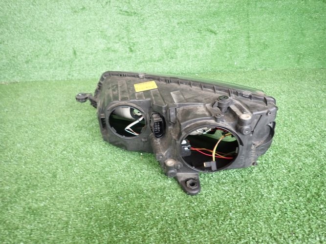 SKODA OCTAVIA III 13-17 PRAVE PREDNE SVETLO 5e1941018