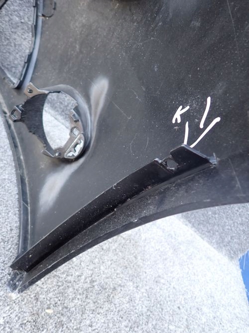 FORD FOCUS MK3 III 10-14 PREDNÝ NÁRAZNÍK