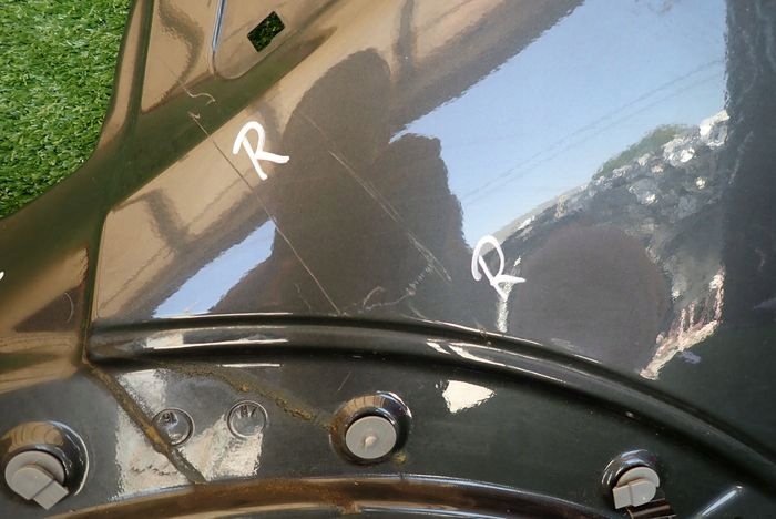 MINI R55 R56 R57 06- ĽAVÝ PREDNÝ BLATNÍK