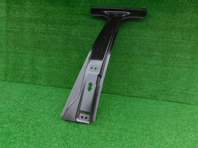 SKODA FABIA III STLPIK STREDOVY LAVY