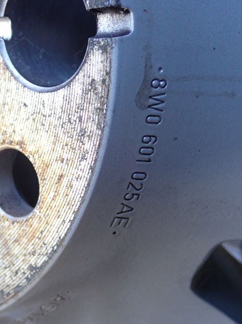 AUDI A4 B9 A5 7,5Jx17 ET29 225/50/R17 5×112 KOLESA BRIDGESTONE