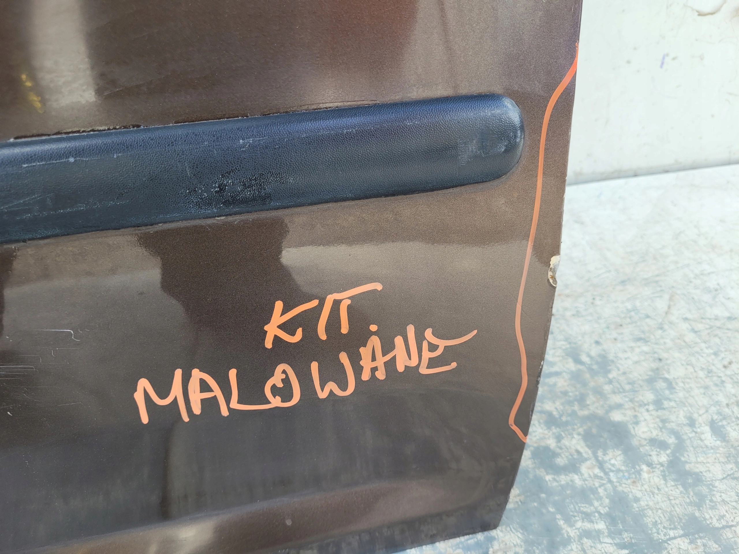 VW CADDY 03-015 PRAVE PREDNE DVERE