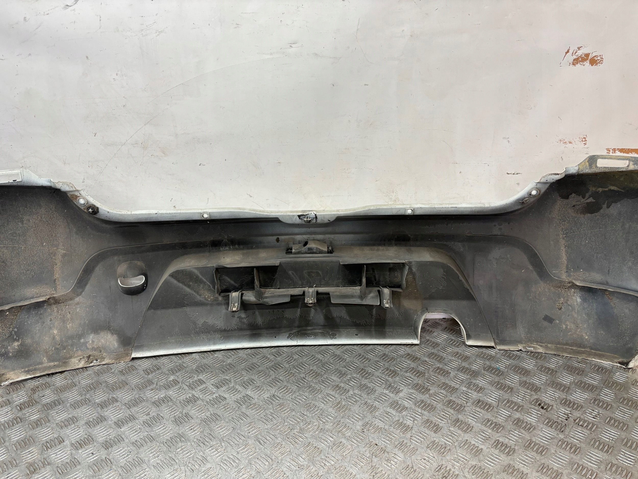 ZADNÝ NÁRAZNÍK DACIA SANDERO I 08-