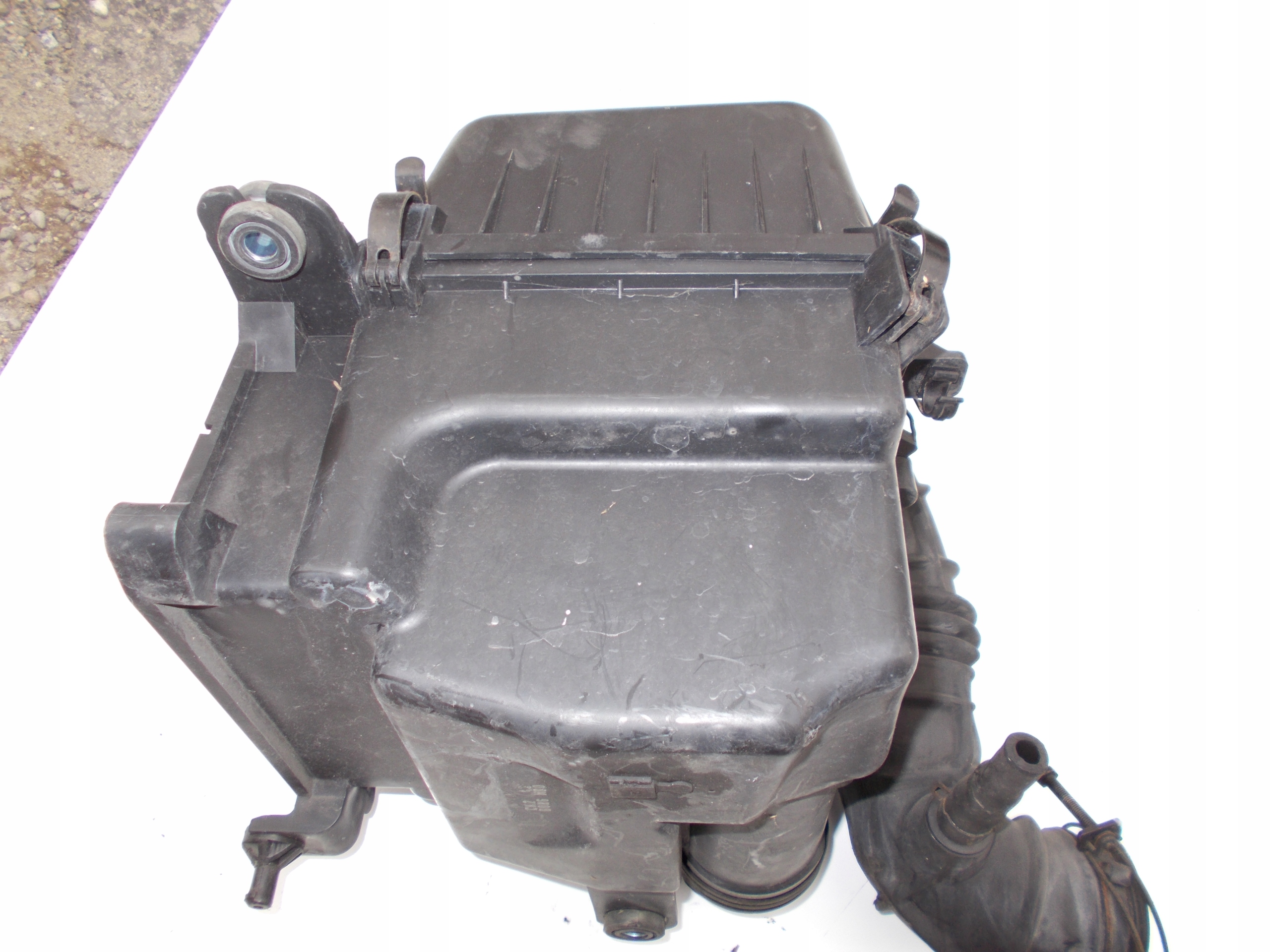 OBAL VZDUCHOVÉHO FILTERA KIA CEED I 1.6 16V