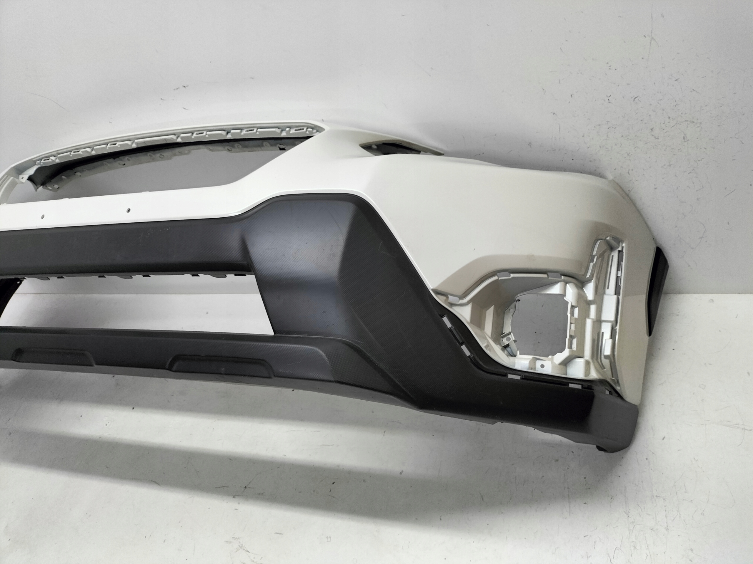 PREDNÝ NÁRAZNÍK SUBARU XV CROSSTREK LIFT 20-