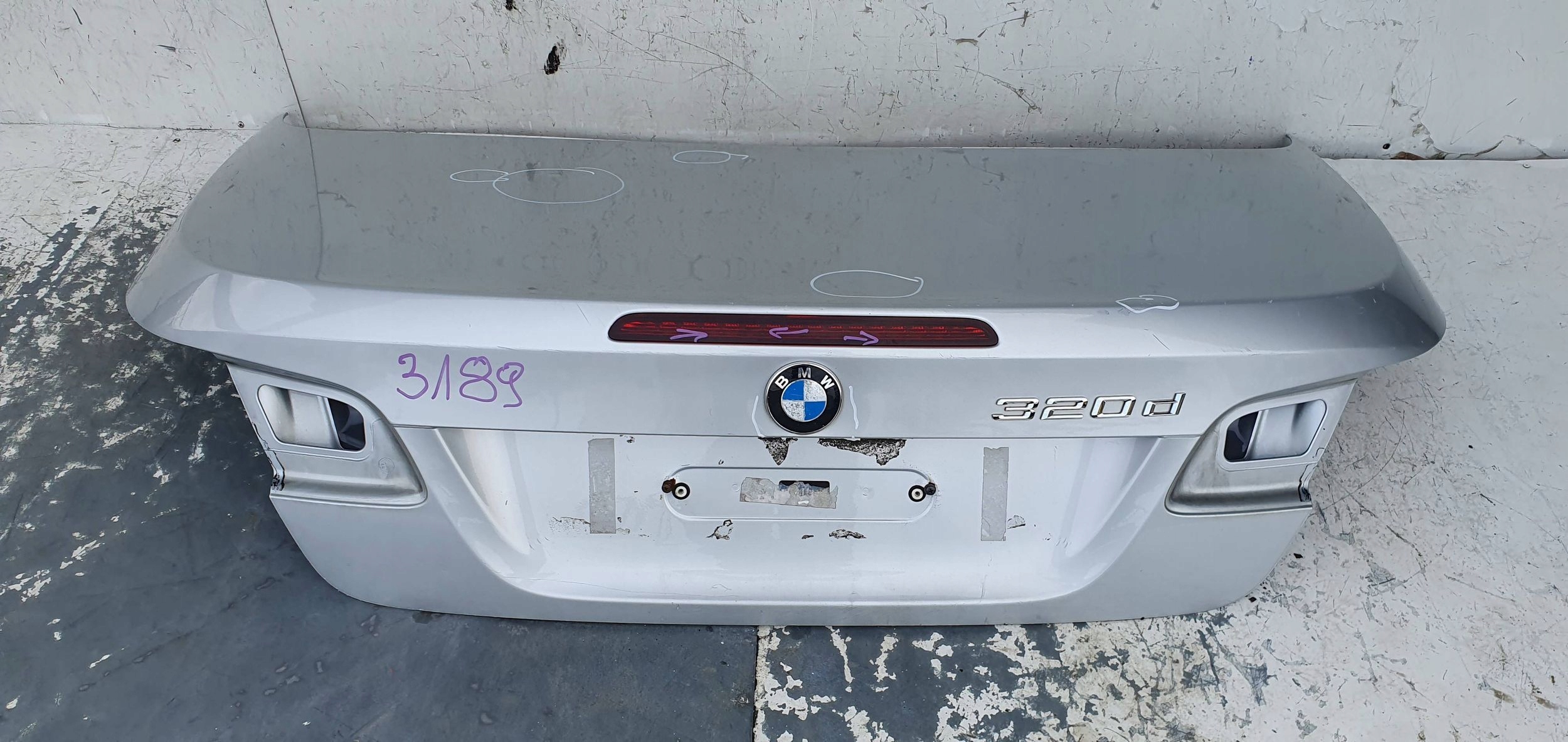 BMW 3 E93 2013 ZADNA KAPOTA