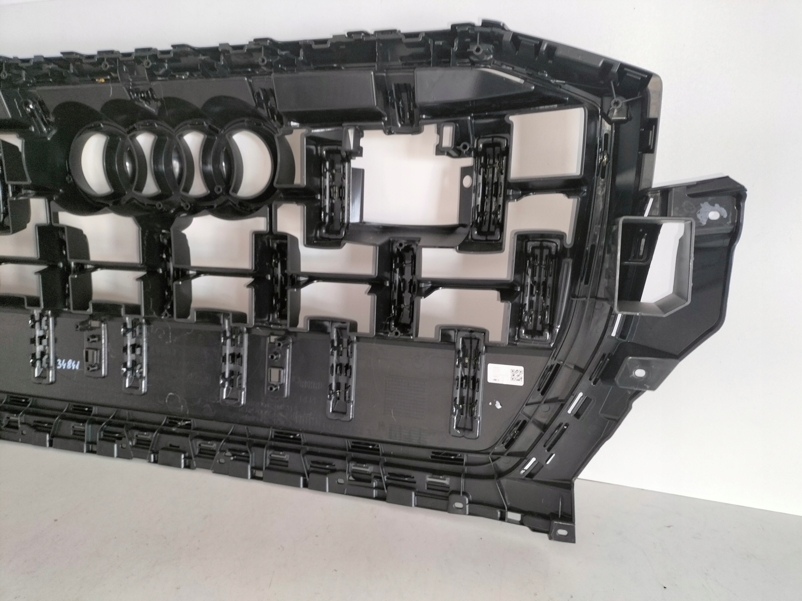 MRIEZKA LISTA AUDI Q7 LIFT 23- S-LINE
