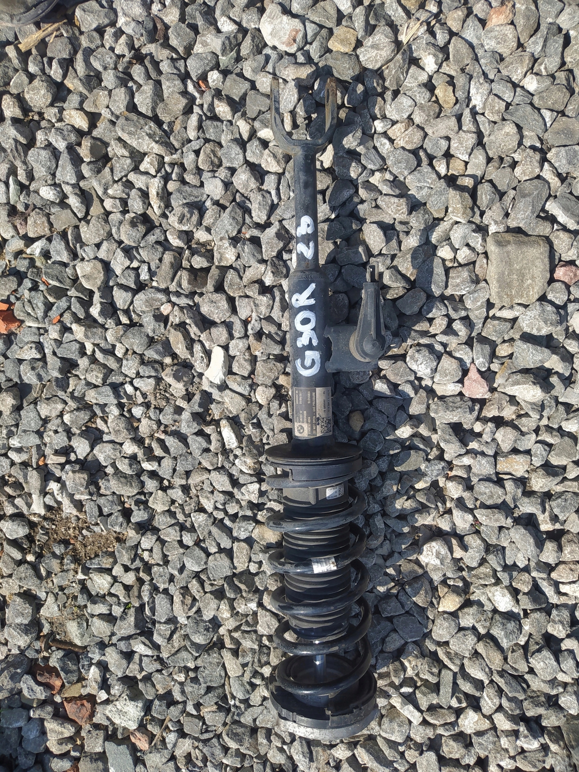 BMW 5 G30 MACPHERSON PRAVA LAVA 6866592 6866591