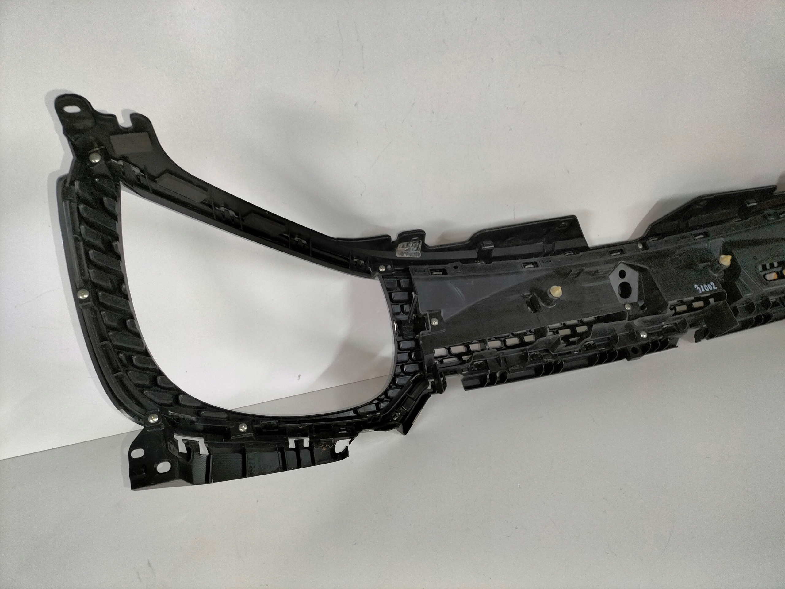MRIEZKA LISTA SUZUKI IGNIS III 16-