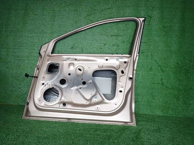 SEAT IBIZA V 6F0 17- PRAVE PREDNE DVERE