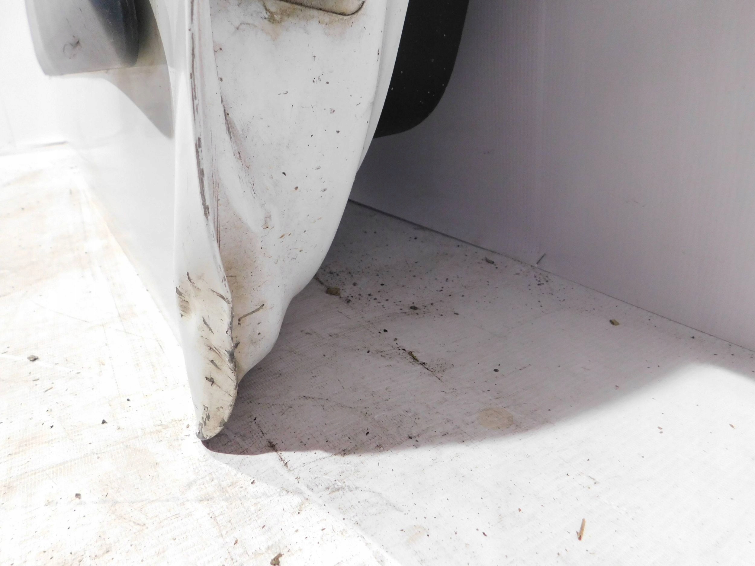 PRAVE PREDNE DVERE CITROEN BERLINGO PEUGEOT PARTNER 08-