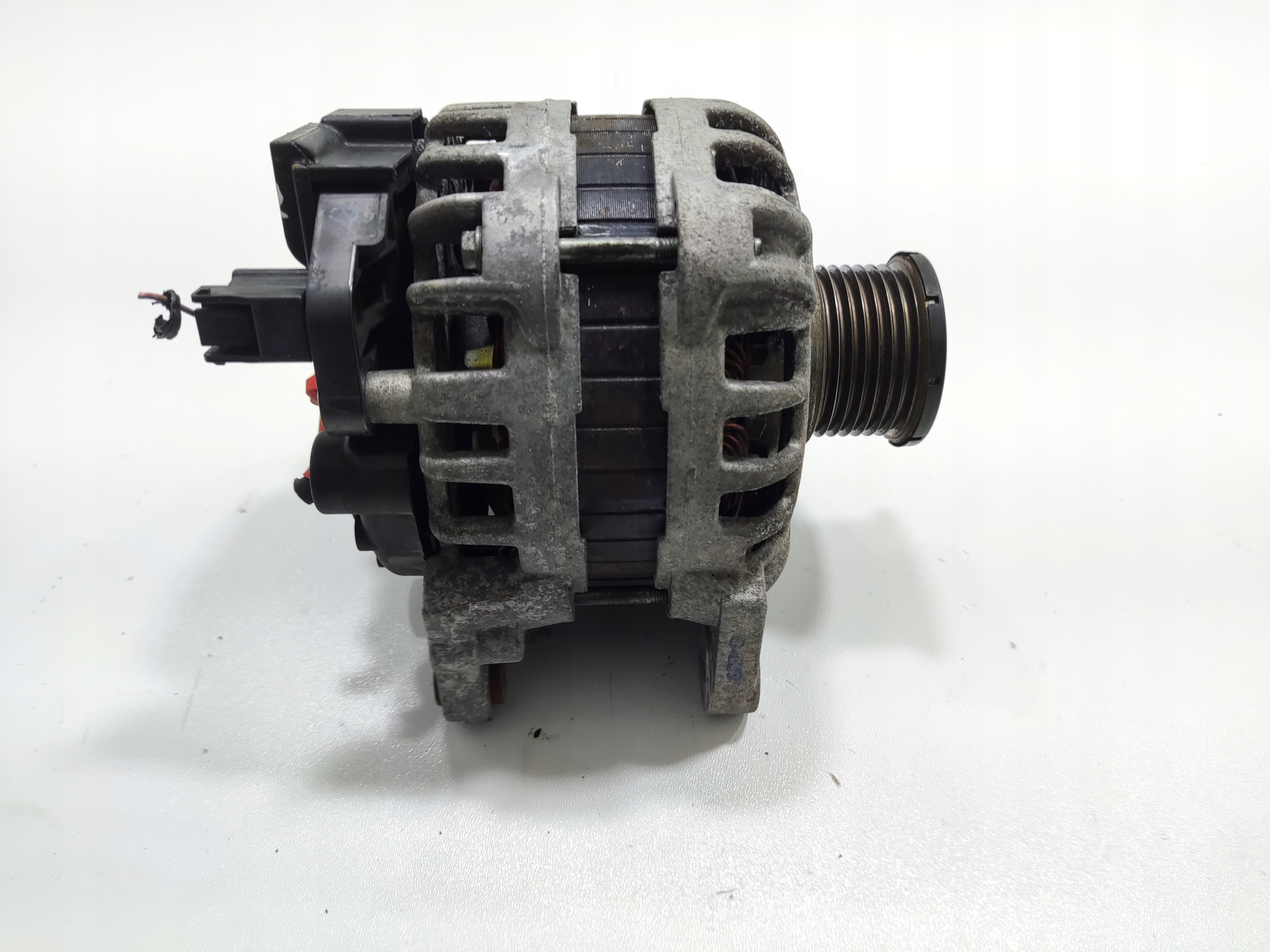 ALTERNÁTOR RENAULT CAPTUR I 0.9 TCE 231008593R 2013-2016