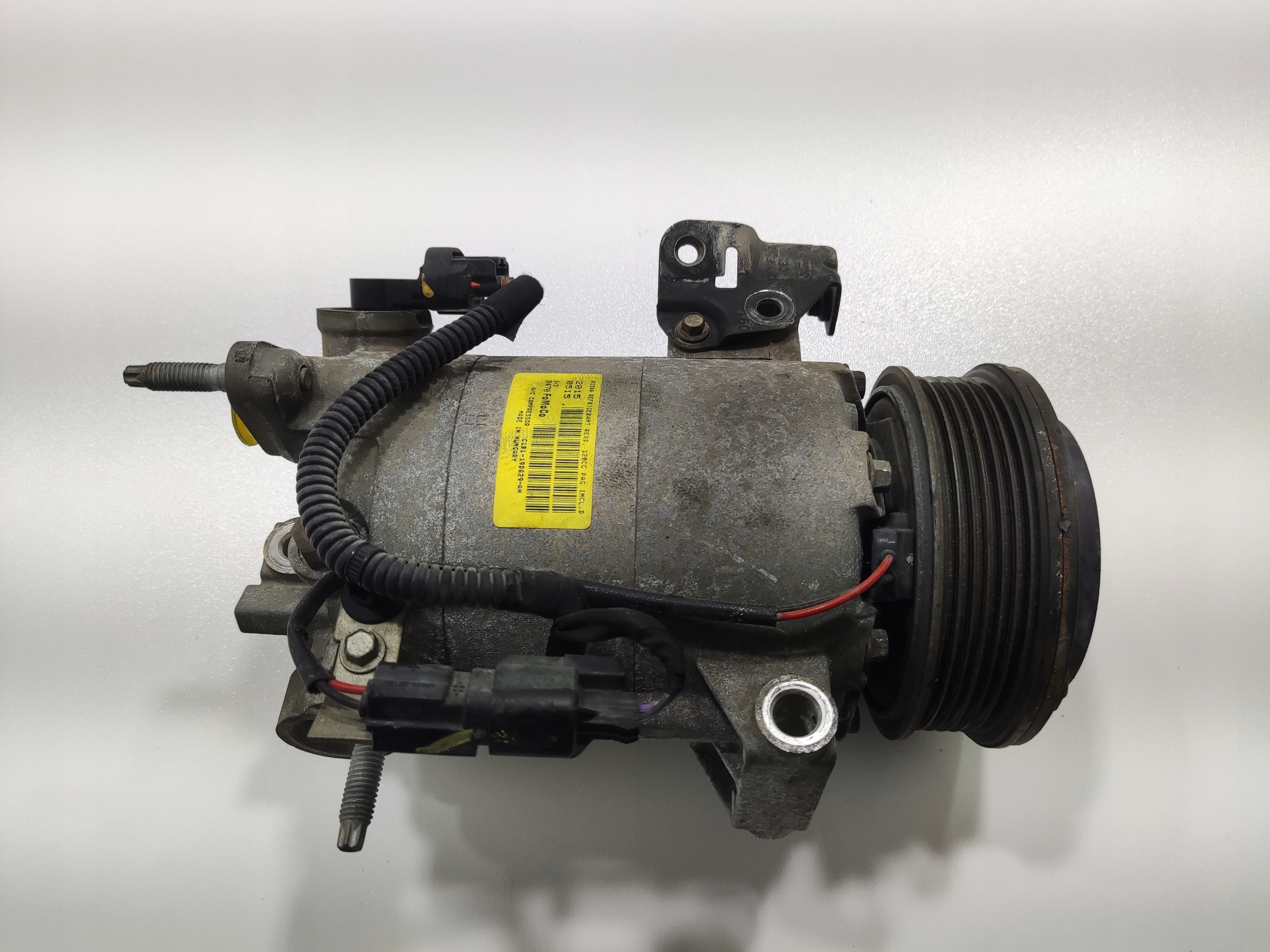 KOMPRESOR KLIMATIZACIE FORD FIESTA MK7 VII 1.0 ECOBOOST C1B1-19D629-AM 12-