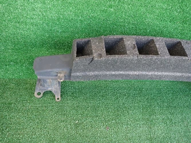 SKODA FABIA II LIFT 10-14 VYSTUHA PREDNEHO NARAZNIKA