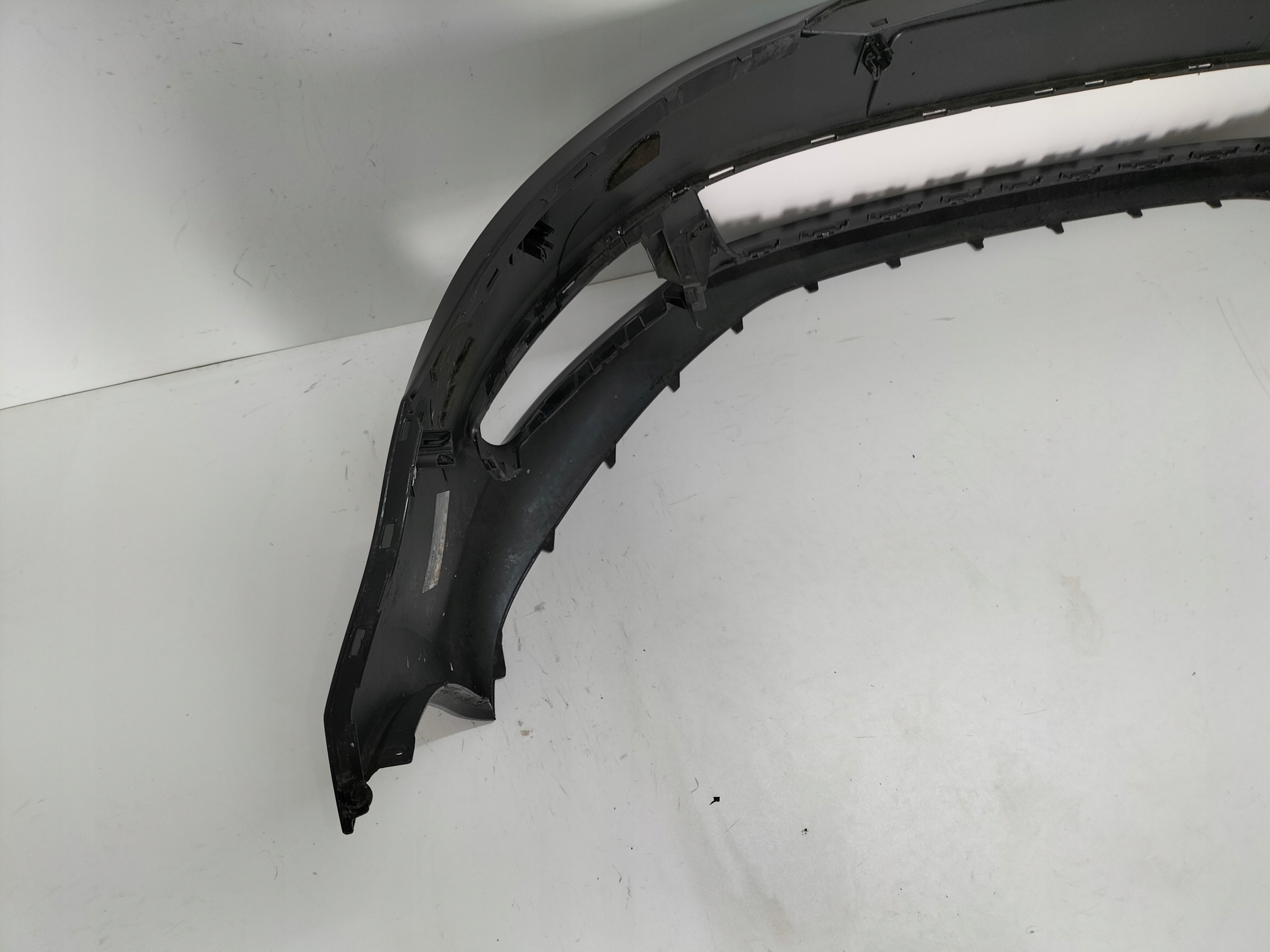 PREDNÝ NÁRAZNÍK VW SHARAN II 10-15